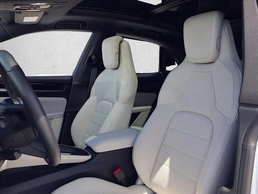 Dolomite Silver Metallic 2025 Porsche Macan Macan Electric