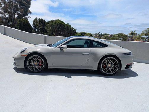 2024 Porsche 911 Carrera S