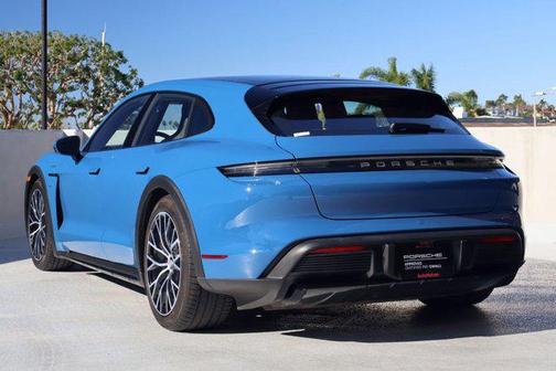 2022 Porsche Taycan 4