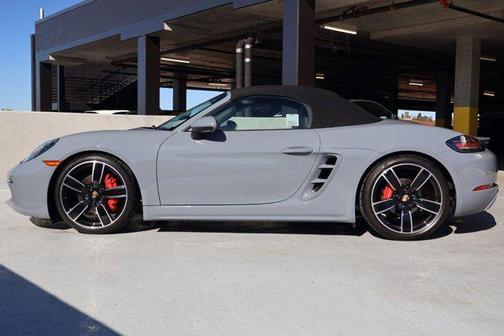 2024 Porsche 718 Boxster S