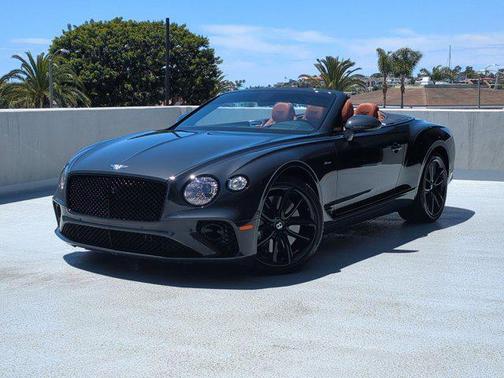 Titan Grey Metallic 2023 Bentley Continental GT Base