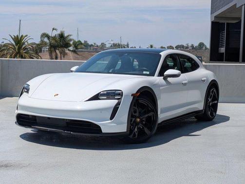 2024 Porsche Taycan 4