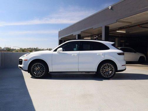 White 2023 Porsche Cayenne S