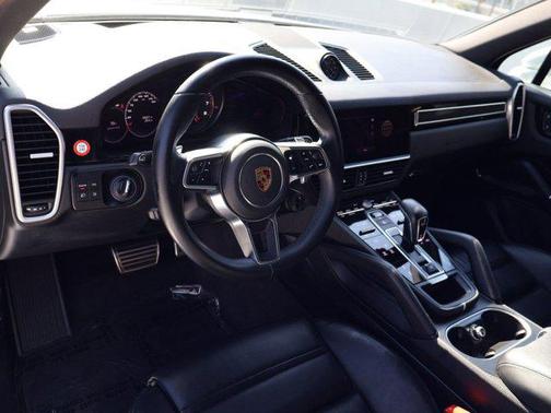 White 2023 Porsche Cayenne S