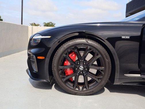 Beluga 2025 Bentley Continental GT Speed