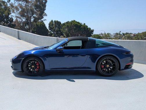 2021 Porsche 911 Targa 4S