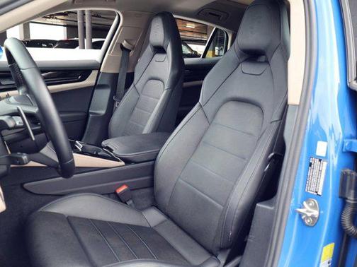 Lugano Blue 2024 Porsche Panamera RWD