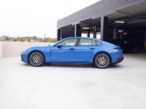 Lugano Blue 2024 Porsche Panamera RWD