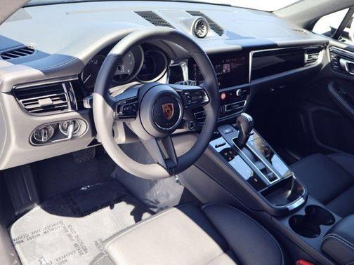 Chalk 2026 Porsche Macan Macan