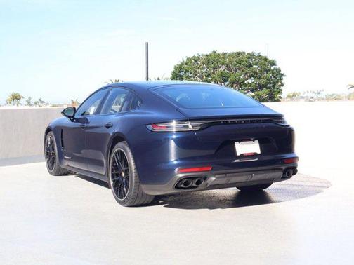 2021 Porsche Panamera 4