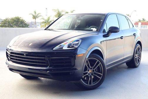 2023 Porsche Cayenne Platinum Edition
