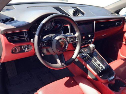 2023 Porsche Macan S