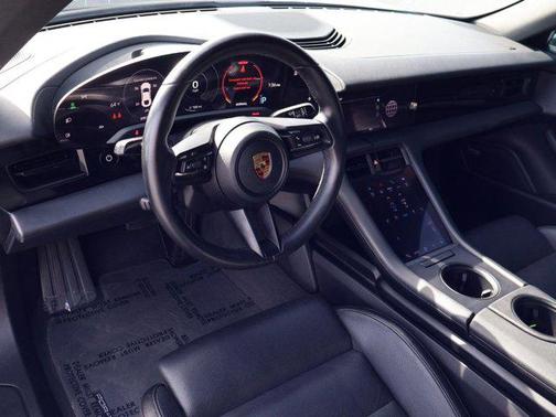 2022 Porsche Taycan RWD