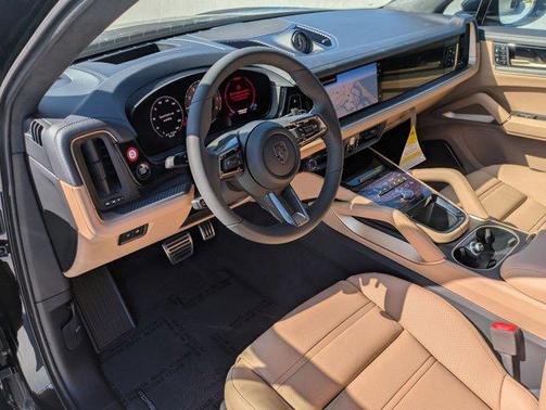 2025 Porsche Cayenne Turbo