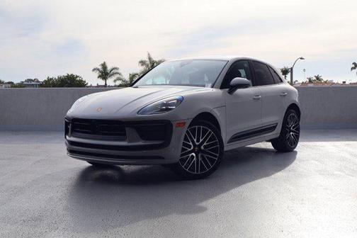 2025 Porsche Macan AWD