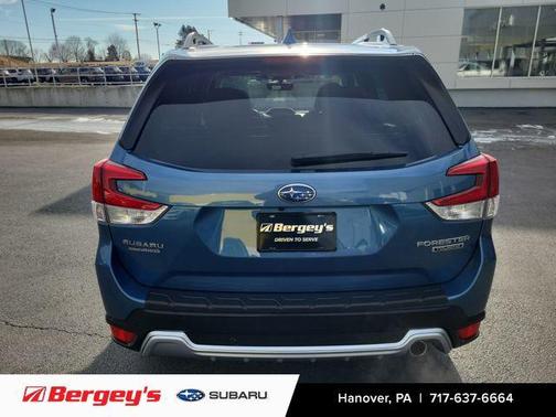 2023 Subaru Forester Touring