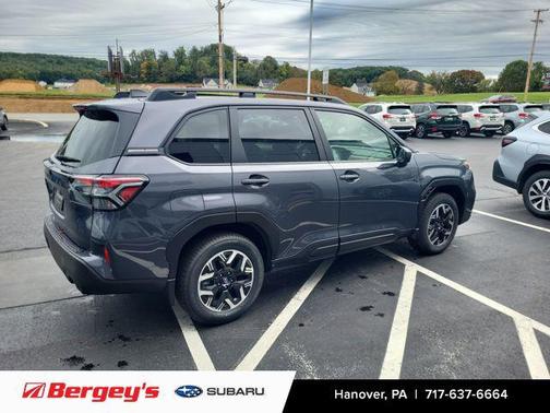 2025 Subaru Forester Premium