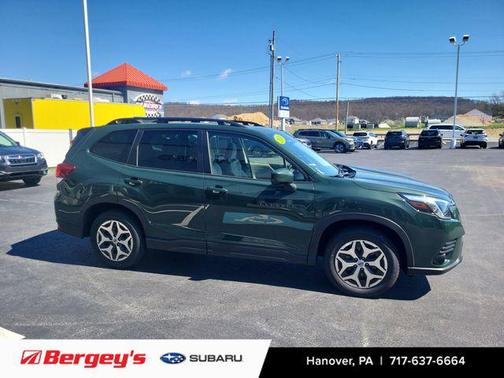 Cascade Green Silica 2024 Subaru Forester Premium
