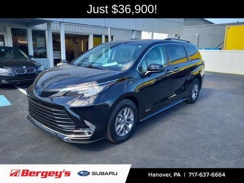 2021 Toyota Sienna XLE 7 Passenger