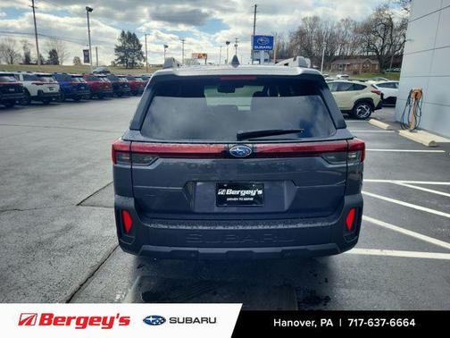 Magnetite Gray Metallic 2026 Subaru Outback Touring XT