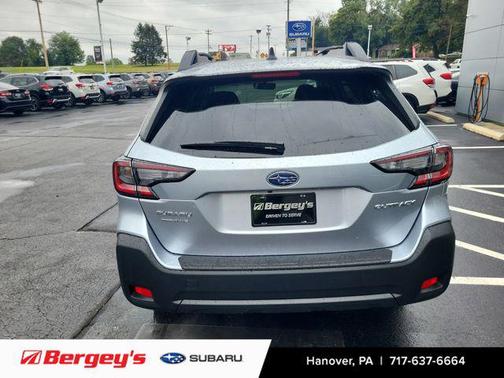 2025 Subaru Outback Premium