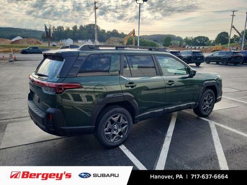 Deep Emerald Green Pearl 2026 Subaru Outback Premium