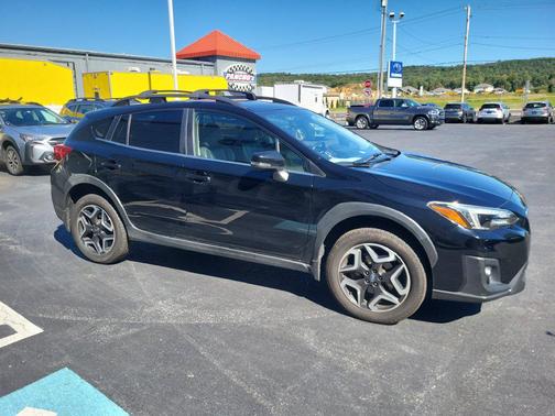 Crystal Black Silica 2019 Subaru Crosstrek 2.0i Limited