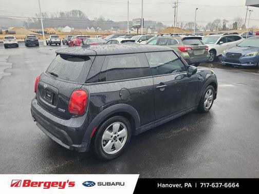 2024 MINI Hardtop Cooper