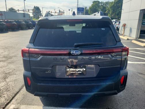 Magnetite Gray Metallic 2026 Subaru Outback Premium