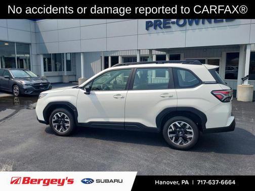 Crystal White Pearl 2025 Subaru Forester Base
