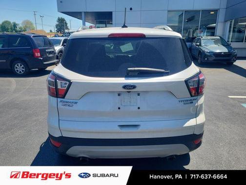 WHITE PLATINUM MET TRI-COAT 2018 Ford Escape Titanium