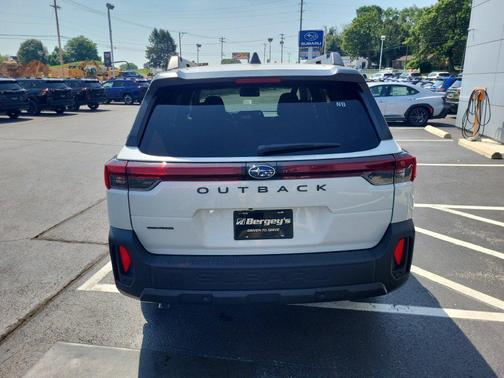 Crystal White Pearl 2026 Subaru Outback Premium