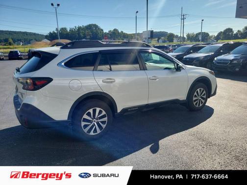 Crystal White Pearl 2022 Subaru Outback Premium
