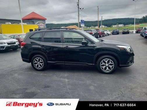 2022 Subaru Forester Premium