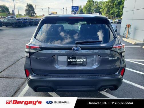 Magnetite Gray Metallic 2026 Subaru Forester Touring