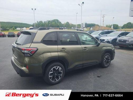 Autumn Green Metallic 2025 Subaru Forester Premium