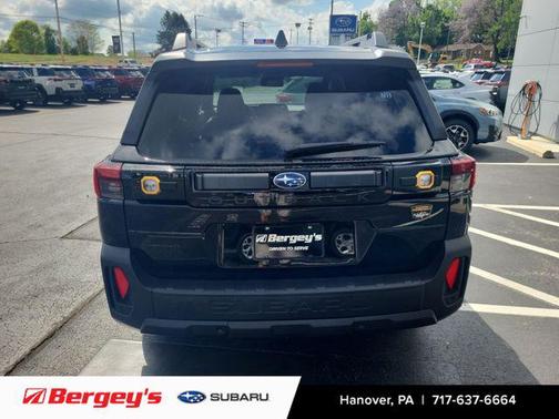 Crystal Black Silica 2026 Subaru Outback Wilderness