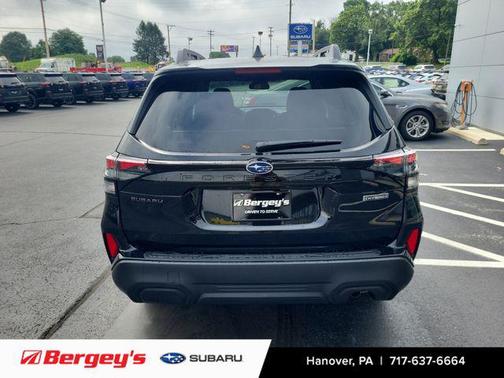 Crystal Black Silica 2026 Subaru Forester Hybrid Premium