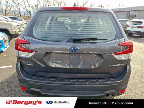 2022 Subaru Forester Base