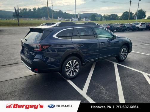 2025 Subaru Outback Touring