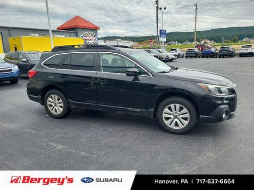 Crystal Black Silica 2019 Subaru Outback 2.5i Premium