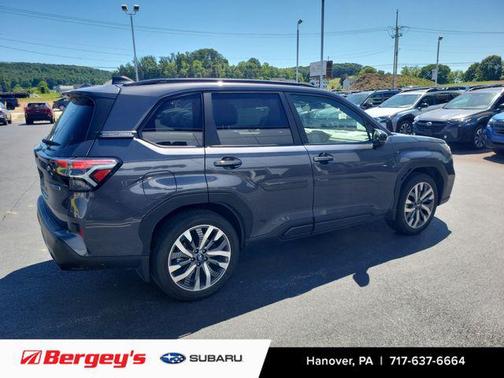 Magnetite Gray Metallic 2025 Subaru Forester Touring