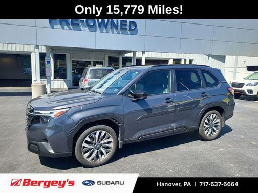 Magnetite Gray Metallic 2025 Subaru Forester Touring