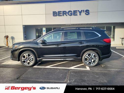 Crystal Black Silica 2026 Subaru Ascent Limited 7-Passenger