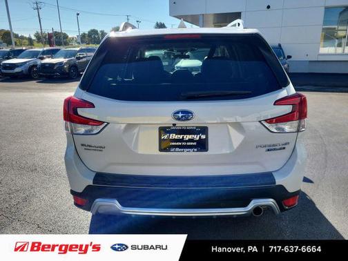 2022 Subaru Forester Touring