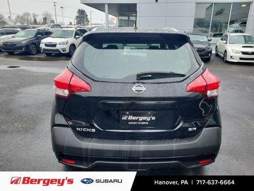 2019 Nissan Kicks SR