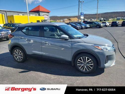 Boulder Gray Pearl 2021 Nissan Kicks SV