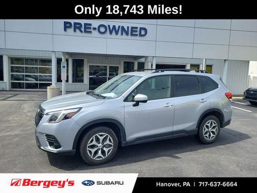 Ice Silver Metallic 2022 Subaru Forester Premium