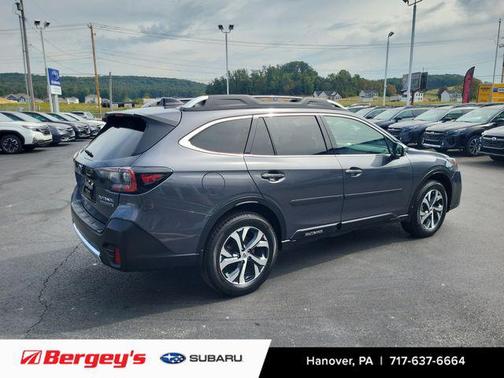 2022 Subaru Outback Touring XT