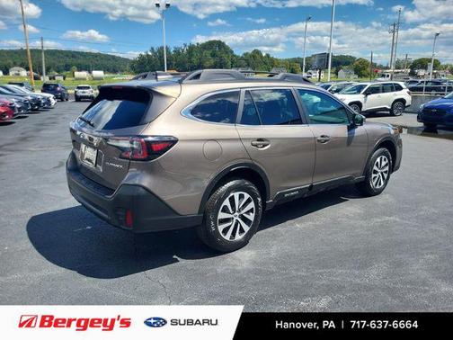 2022 Subaru Outback Premium